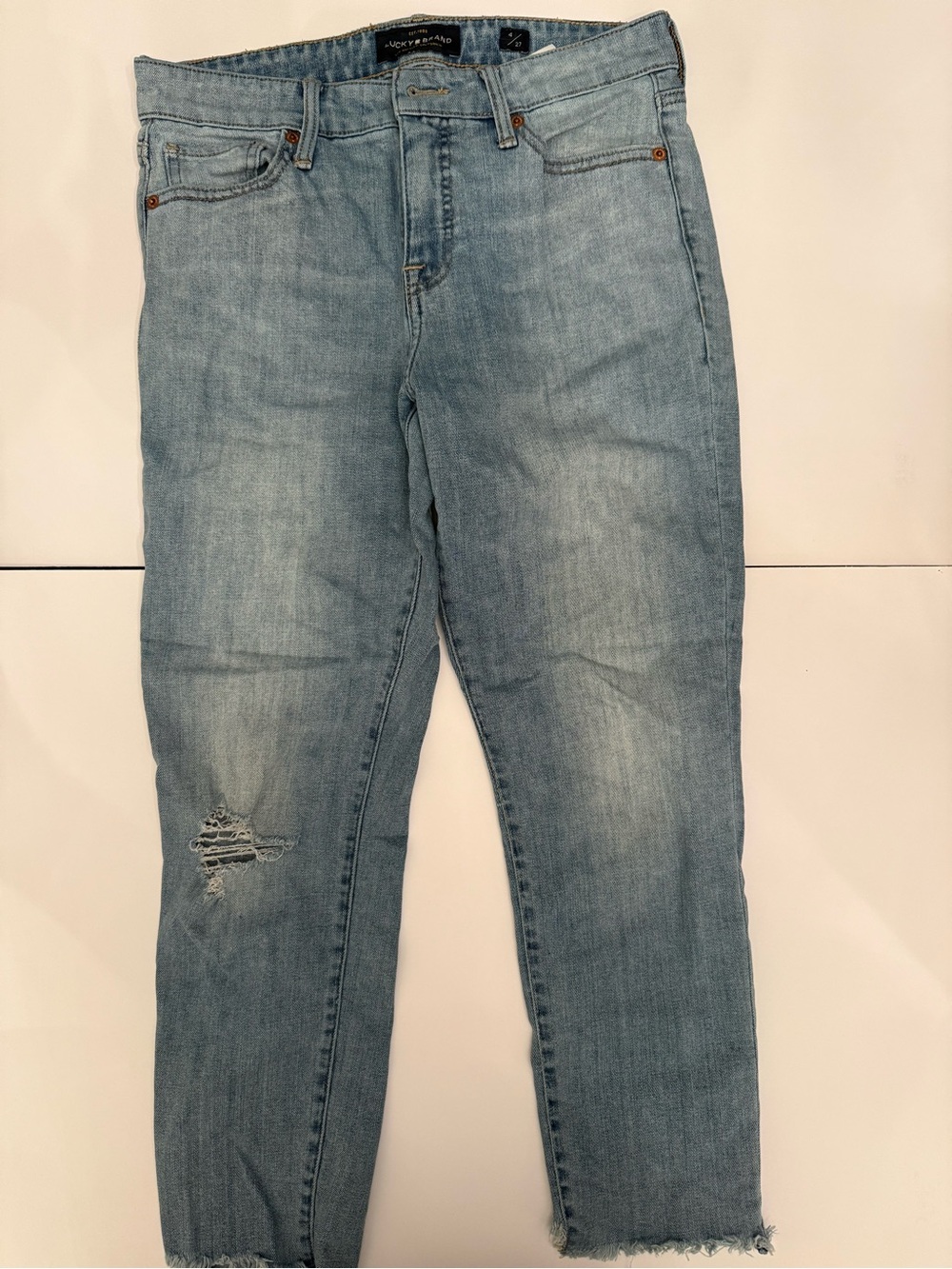 Lucky Brand ‘Ava Crop’ Ladies Jeans Size 4/27 - Excellent Condition